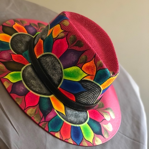 Hat - Picture 2 of 3